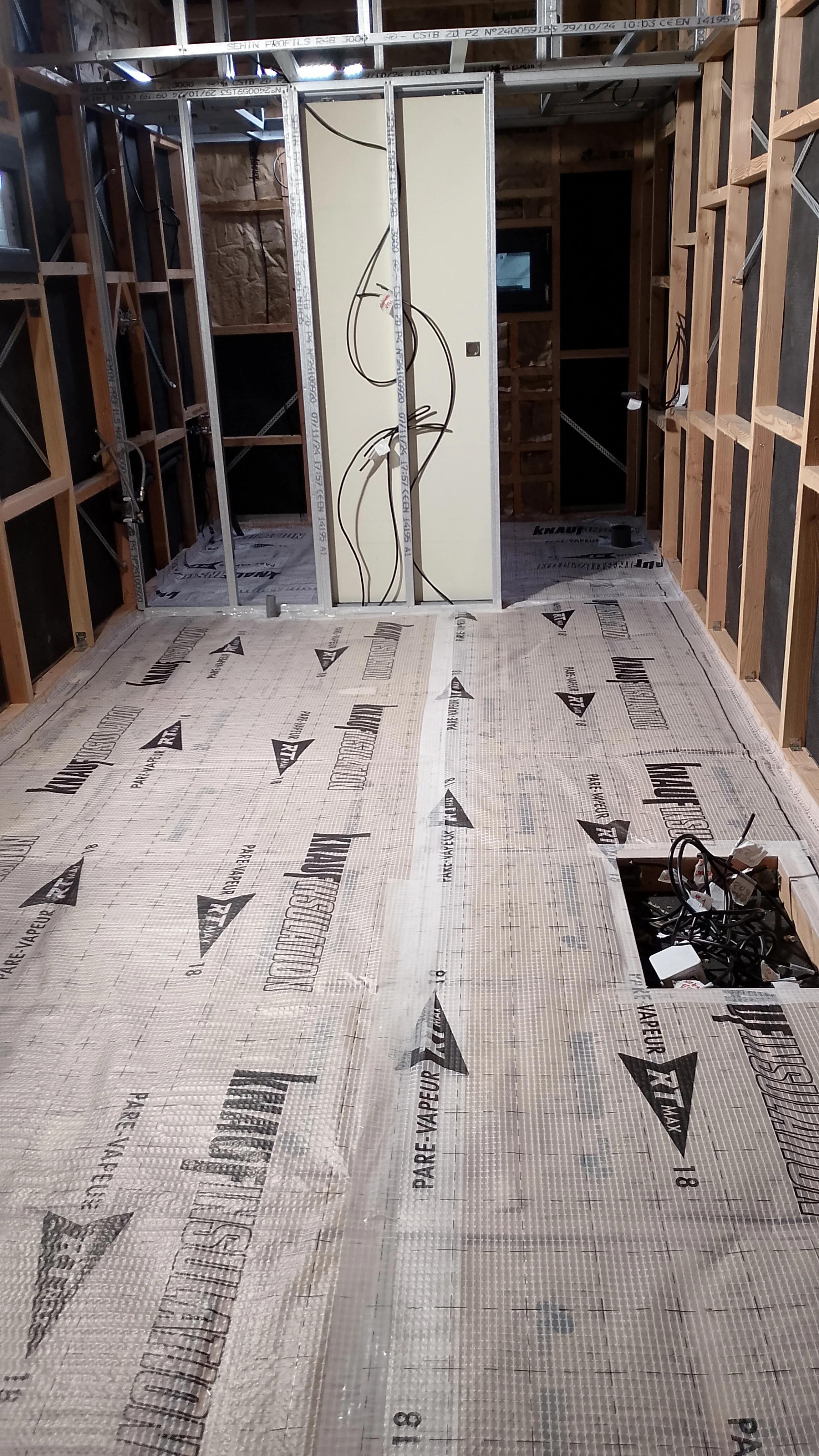 Ma petite maison roulante fabrication modele borealis 20 11 2025 pare vapeur 03