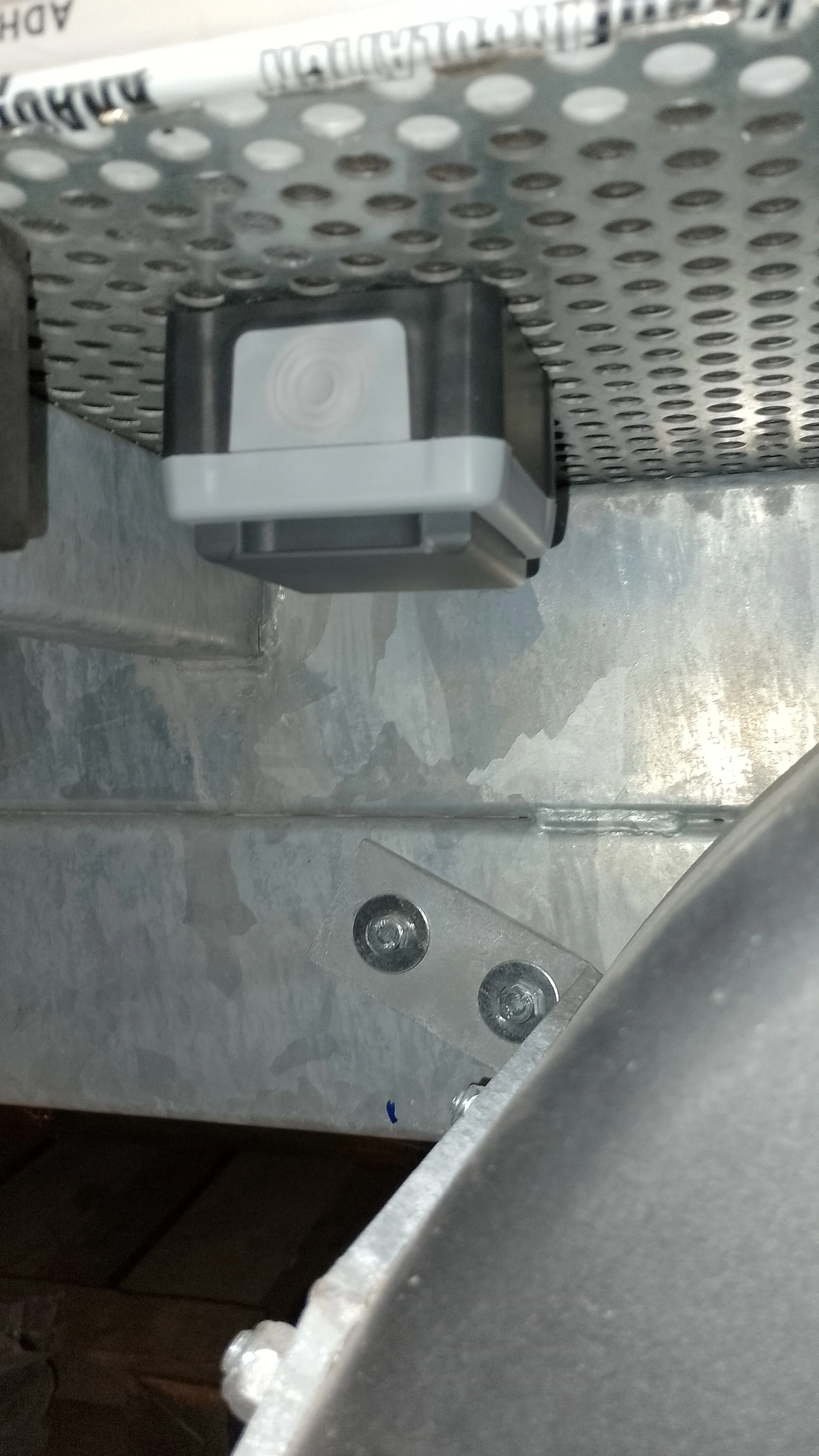 Ma petite maison roulante fabrication modele borealis 27 10 2025 reseau electrique 05