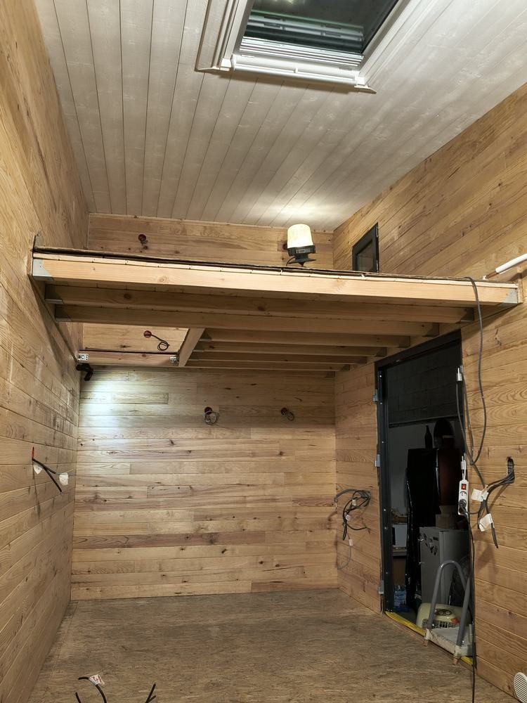 Mpmr chantier mezzanine velux